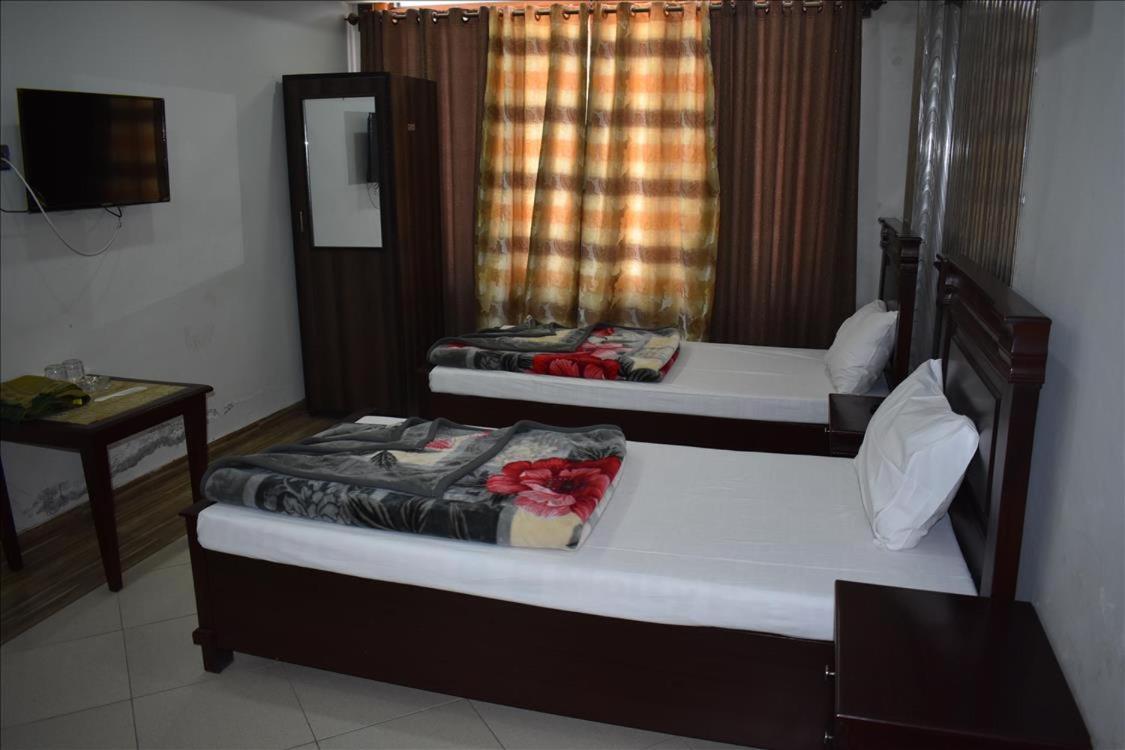 Hotel Kashmir Inn Rawalpindi Eksteriør billede