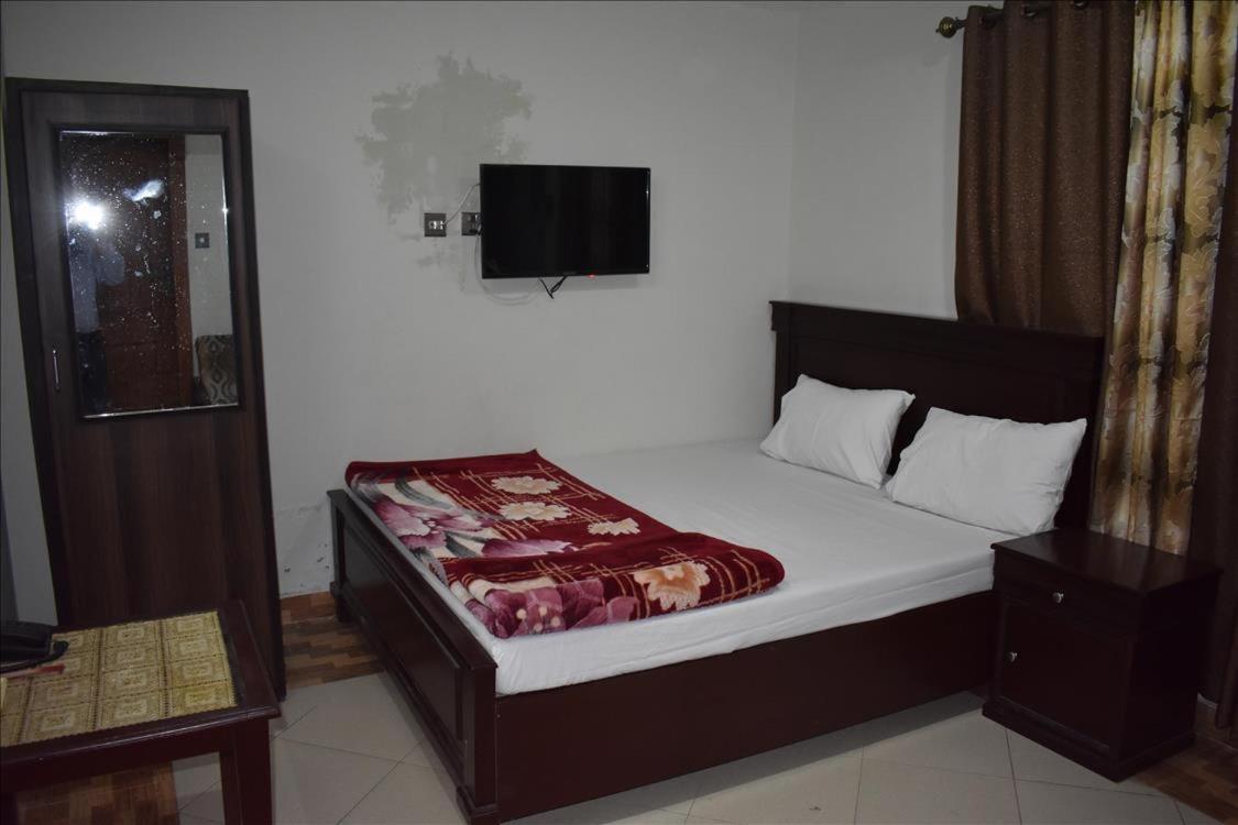 Hotel Kashmir Inn Rawalpindi Eksteriør billede